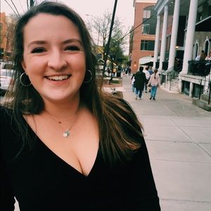 Meet your Posher, Anna